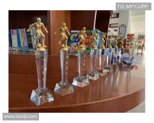 畅享足球明星魅力的饮料新体验助你在赛场上尽显风采