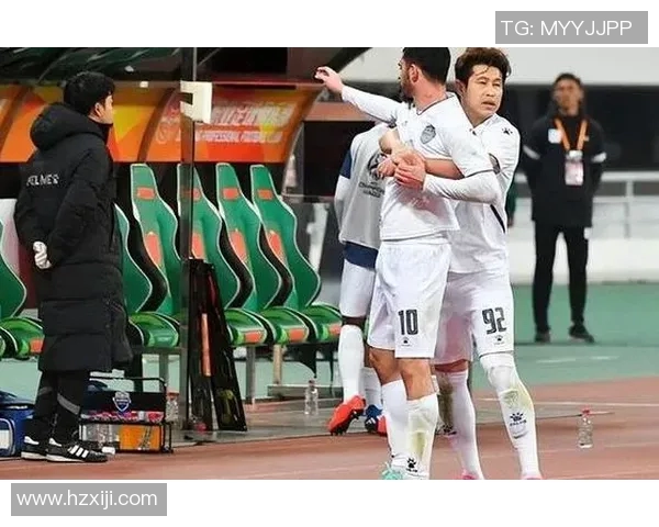 成都篮球队状态引发热议球迷对球队表现褒贬不一 成都篮球队状态引发热议球迷对球队表现褒贬不一