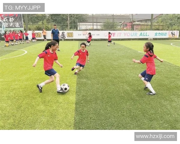 新疆足球明星崛起之路:从草原到绿茵场的传奇故事 新疆足球明星崛起之路:从草原到绿茵场的传奇故事